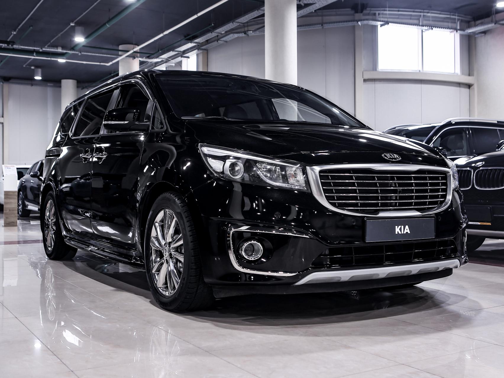 Купить Carnival с пробегом