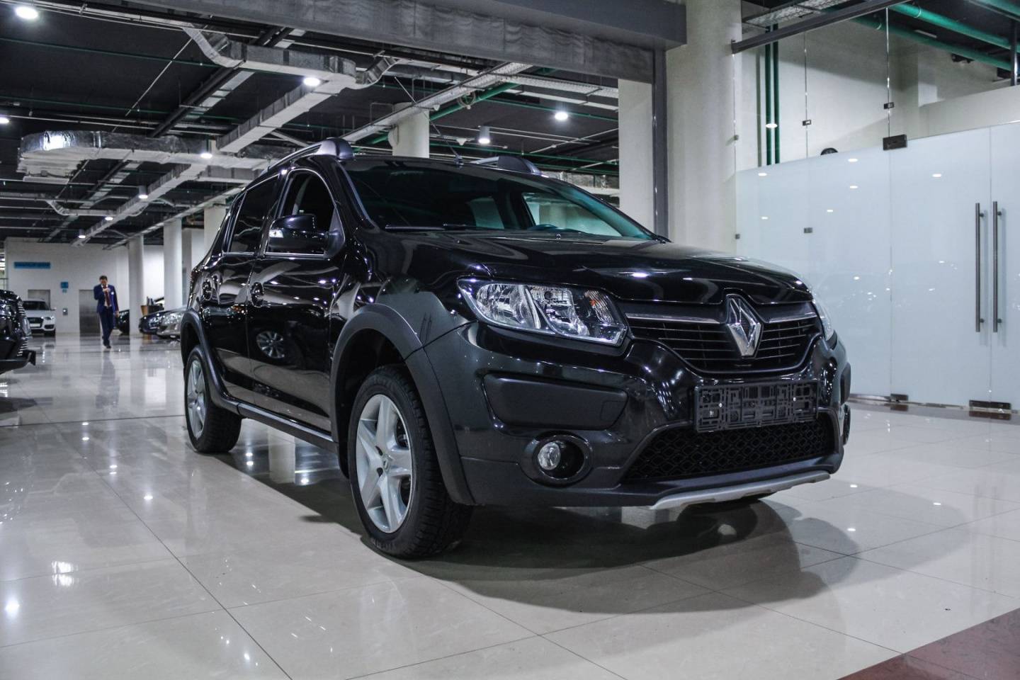 Купить Sandero с пробегом